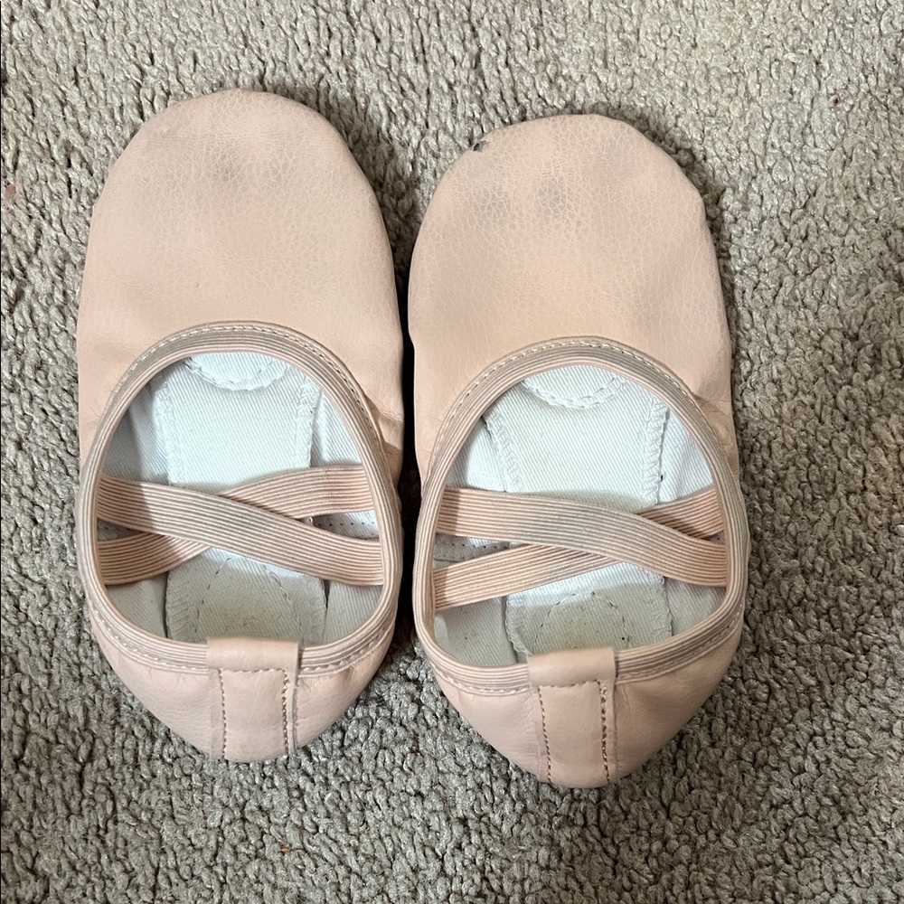 Elle Kids Ballet Slippers in Soft Pink